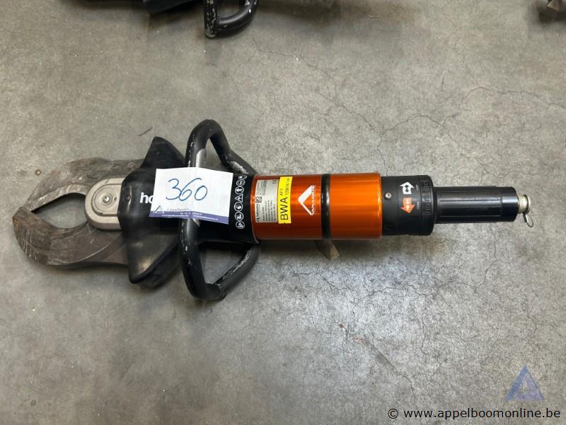Hydraulische schaar Holmatro CU 5050, bouwjaar 2016, maximale druk 72 MPa – foto 2 – kavel bij Appelboom