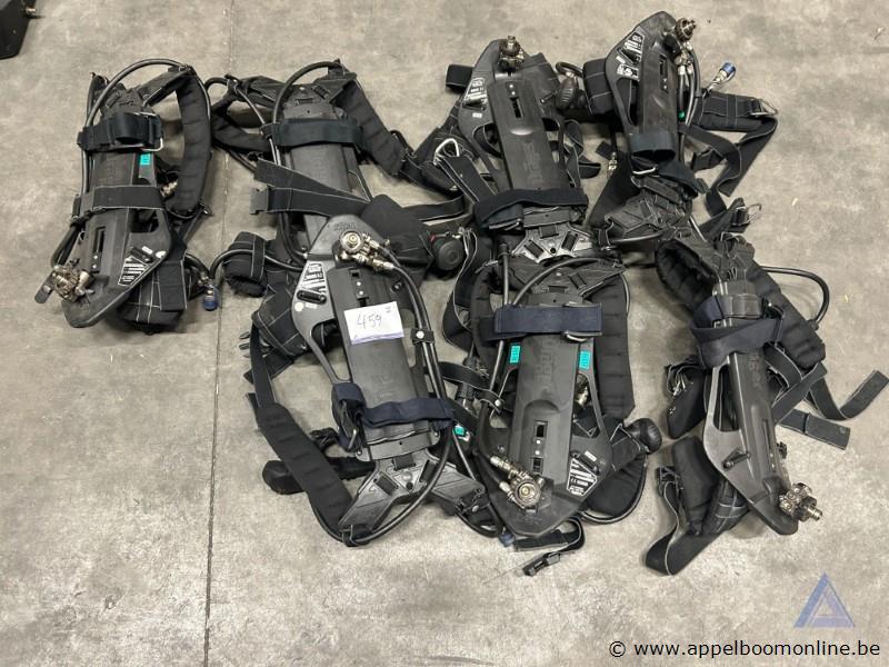 7 Ademluchttoestellen Dräger PSS 100 Series, voor cilinders van 200/300 bar – foto 2 – kavel bij Appelboom