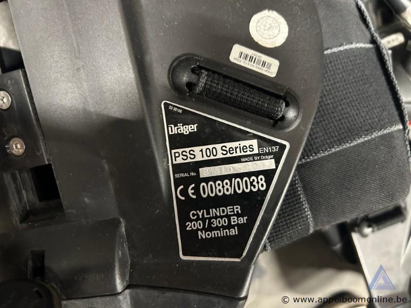 8 ademluchttoestellen DRÄGER PSS 100 Series, voor cilinders van 200/300 bar – foto 3 – kavel bij Appelboom