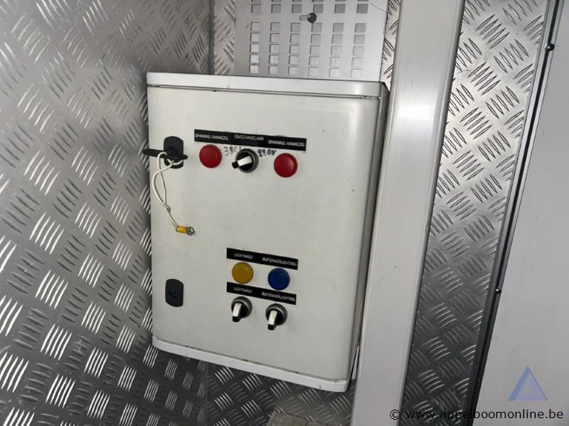 Duikcontainer DUIKCON, afmetingen 4,95 x 2,40 m, met interne inrichting en externe verlichting, elektrische aansluitingen 200-250V en 380-415V. Wer… – foto 9 – kavel bij Appelboom