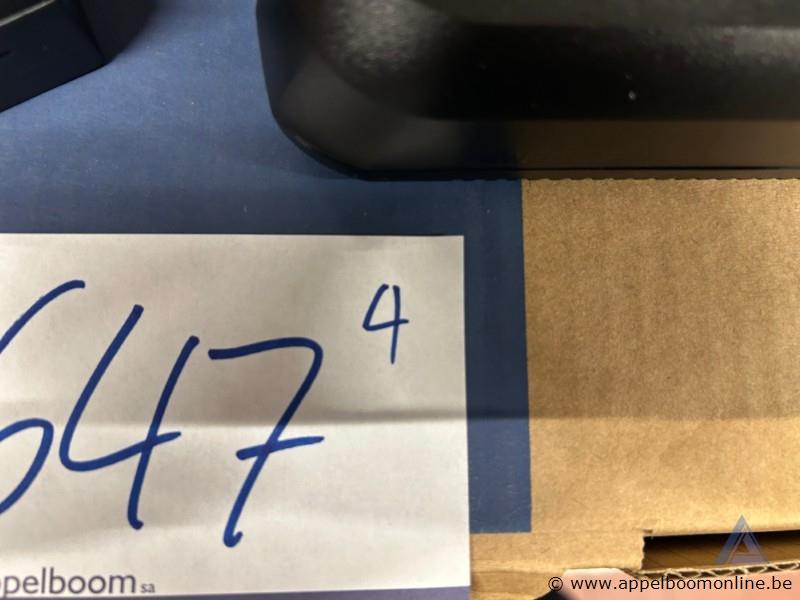 4x Laadstation Motorola WPLN4199 / WPLN4226, geschikt voor radiotoestellen zoals MTP8550EX. Inclusief adapter. Werking niet gekend – foto 4 – kavel bij Appelboom
