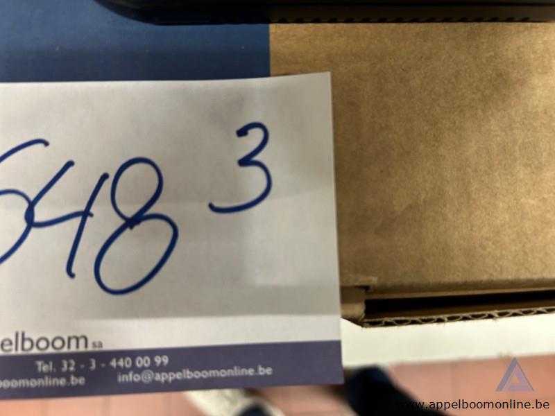 3x Single-unit lader Motorola, types WPLN4199 en WPLN4226, voor radio MTP8550EX, inclusief adapter. Werking niet gekend – foto 4 – kavel bij Appelboom