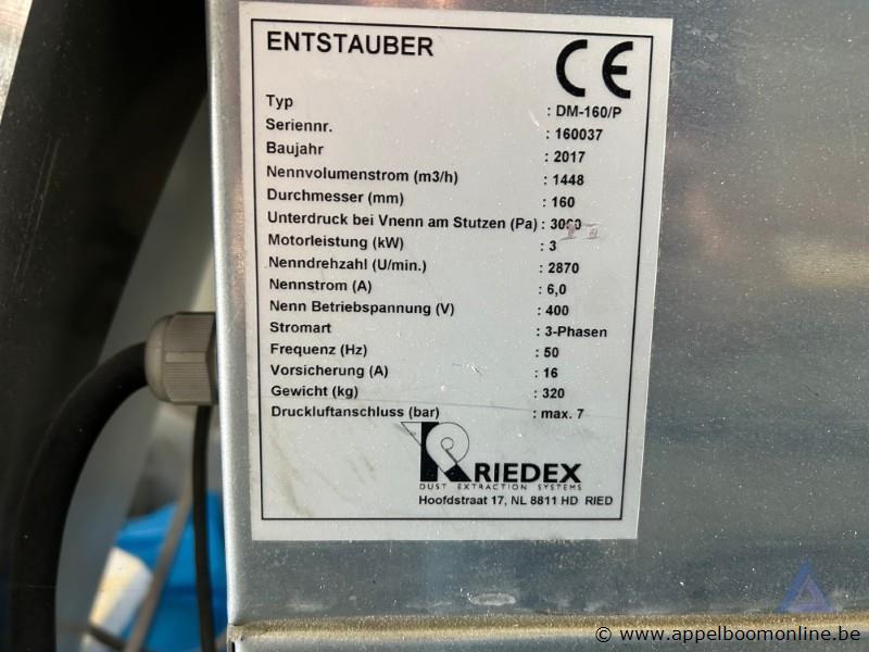 Industriële ontstoffer RIEDEX DM-160/P, bouwjaar 2017. Voorzien van een motorvermogen van 3 kW en een nominale bedrijfsspanning van 400 V (3-fasen) – foto 4 – kavel bij Appelboom