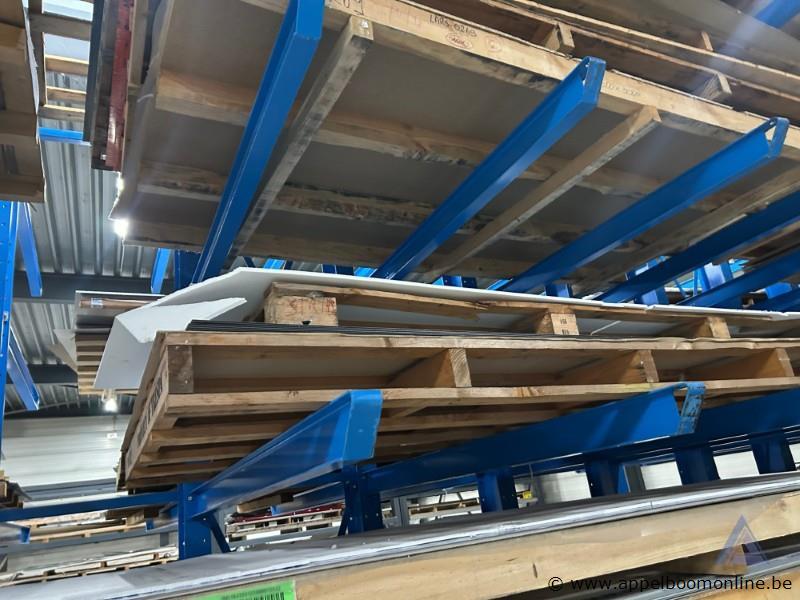 Lot diverse aluminium composiet- en kunststofplaten wo ALUCOIL – foto 5 – kavel bij Appelboom
