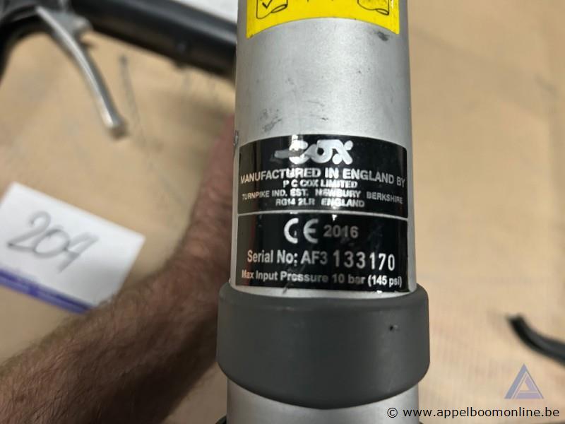 handmatige kitspuit + pneumatische kitspuit, maximale ingangsdruk 10 bar – foto 4 – kavel bij Appelboom