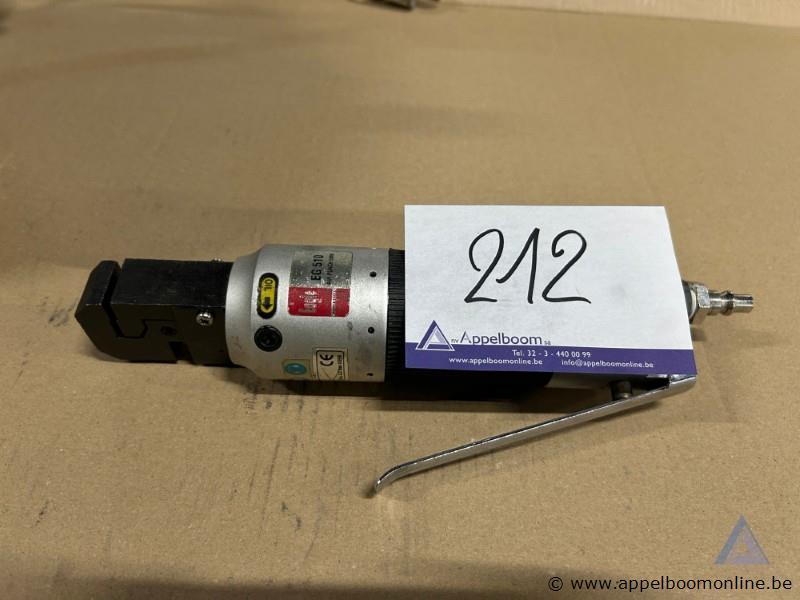 Pneumatische ponsmachine Eagle EG 510, ponsdiameter 5 mm – foto 2 – kavel bij Appelboom