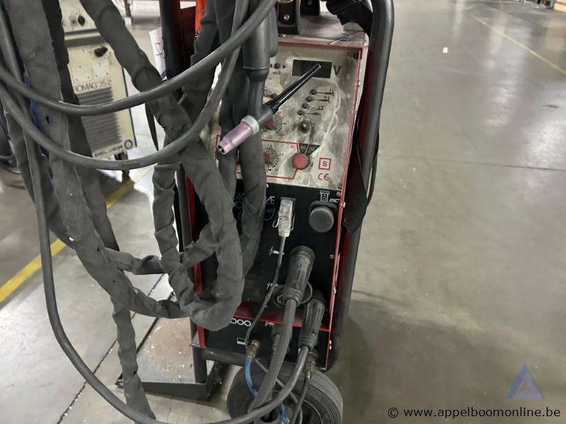 Lasapparaat FRONIUS MagicWave 2000 Fuzzy, inclusief gasfles, drukregelaar, slangen en toortsen – foto 4 – kavel bij Appelboom