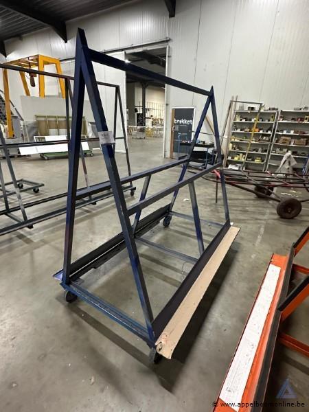 Verrijdbaar metalen transportrek – foto 2 – kavel bij Appelboom