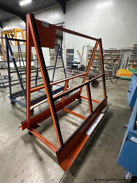 Verrijdbaar metalen transportrek – foto 2 – kavel bij Appelboom