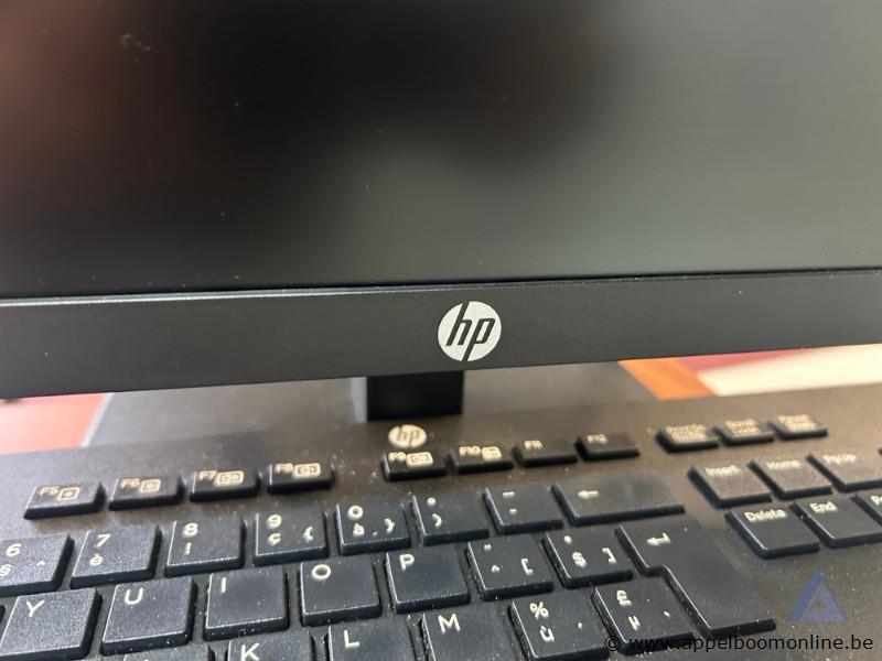 toetsenbord HP en Kensington standaard, computermonitor HP. Werking niet gekend – foto 3 – kavel bij Appelboom