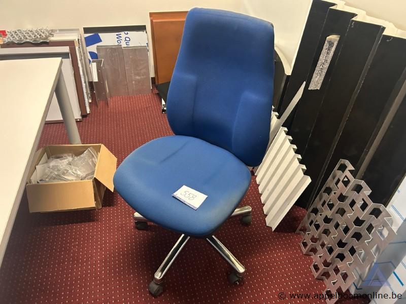 Bureaustoel – kavel bij Appelboom