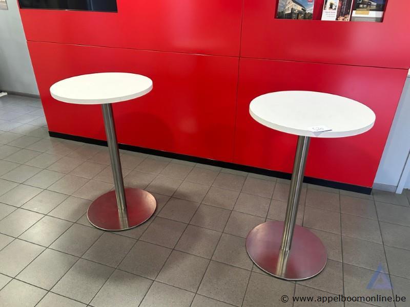2x ronde statafel – kavel bij Appelboom