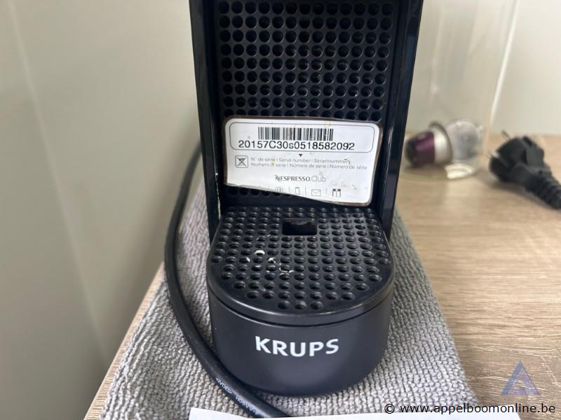 Nespresso koffiemachine KRUPS, serienummer 20157C30S0518582092. Werking niet gekend – foto 3 – kavel bij Appelboom