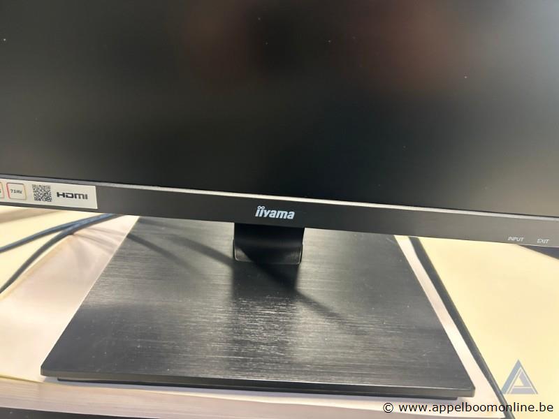3 computermonitoren, waarvan 1x HP en 1x iiyama, inclusief toetsenbord en muis. Werking niet gekend – foto 3 – kavel bij Appelboom