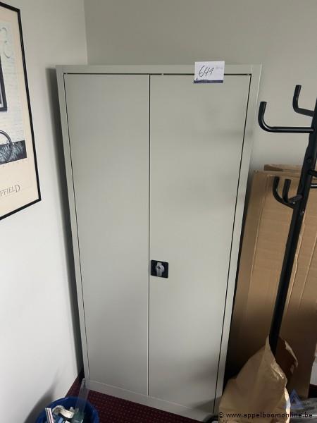 metalen dossierkast afm 180x80cm – foto 2 – kavel bij Appelboom