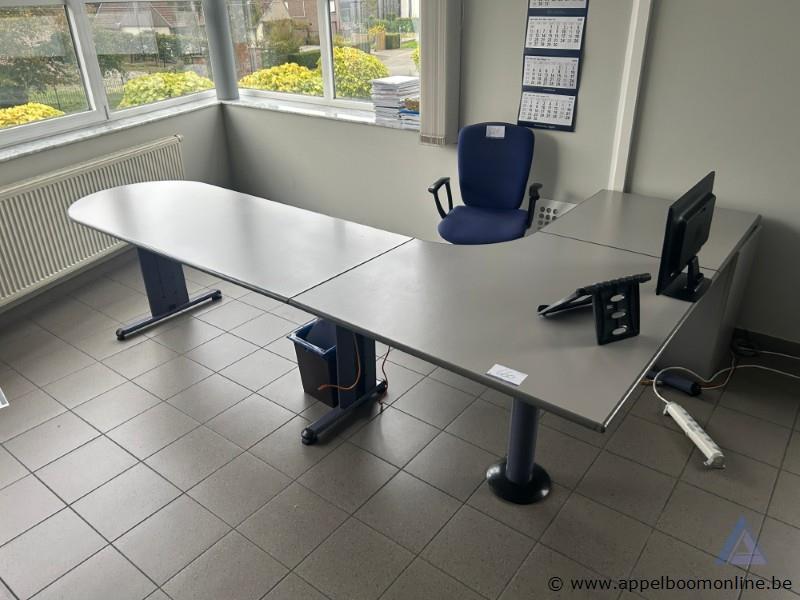 bureau afm 315x200cm – foto 2 – kavel bij Appelboom