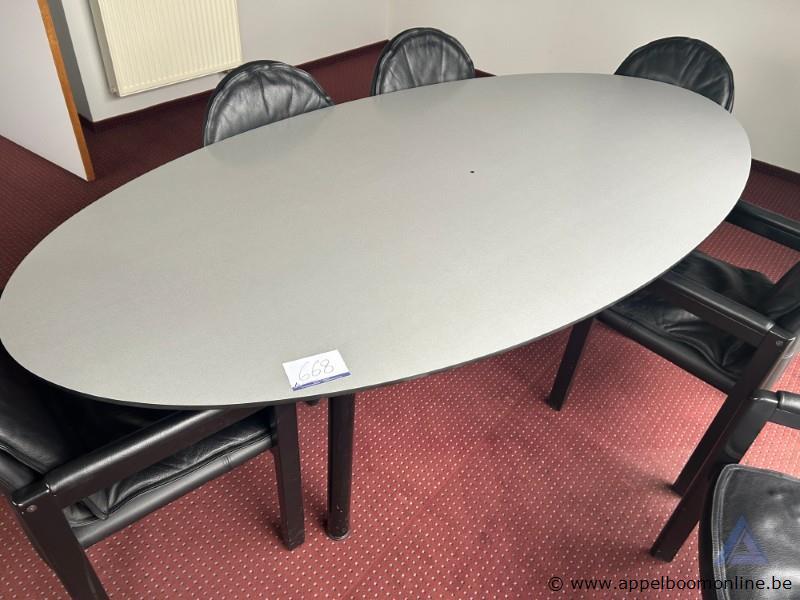 ovale tafel – kavel bij Appelboom