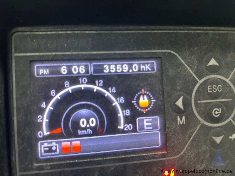 Elektrische heftruck, HYUNDAI 25BH-9, 3.559 u, hefvermogen 2275 kg, hefhoogte 4,73 m, 80V, 700 Ah, 3.244 kg. Werking niet gekend – foto 4 – kavel bij Appelboom