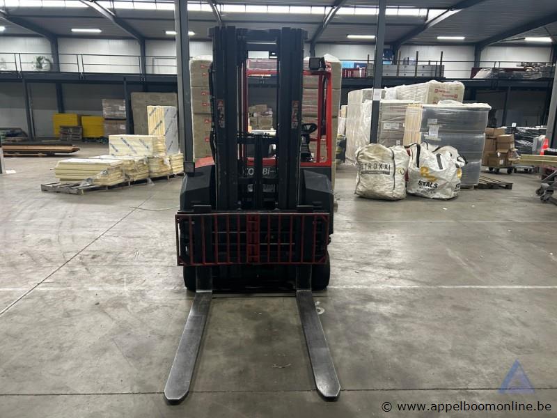 Meerwegheftruck COMBILIFT C3000CBE, hefvermogen 3.000 kg, bouwjaar 2017, 7.784 kg, serienummer 36933. Werking niet gekend – foto 4 – kavel bij Appelboom