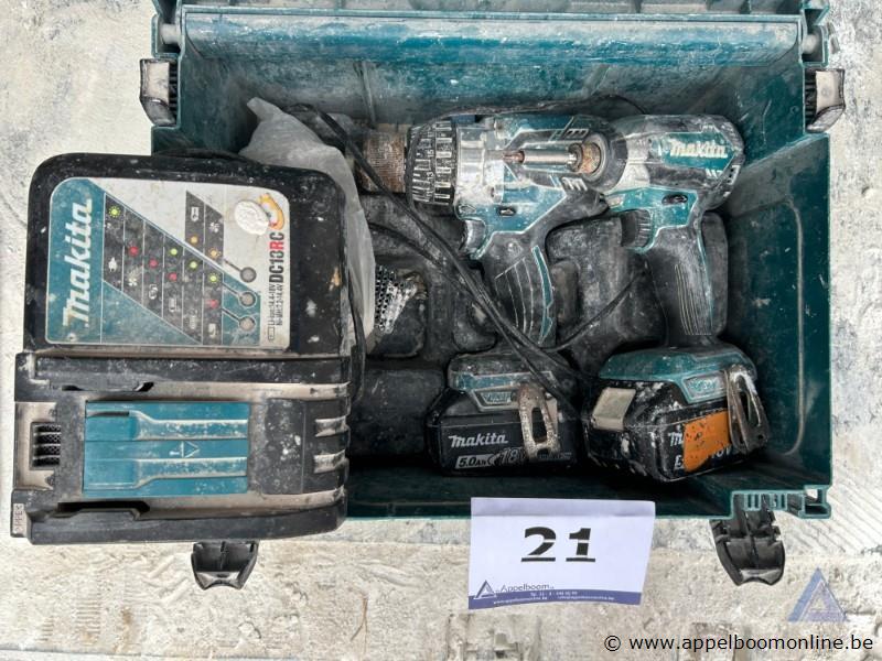 2x Accuboormachine Makita, 18V, inclusief lader en 2 accu's. Werking niet gekend – foto 2 – kavel bij Appelboom