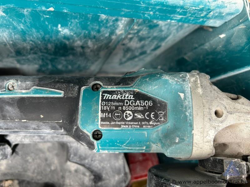 Accu boorhamer Makita DHR242, 18 V, boorcapaciteit 24 mm, inclusief zijhandgreep. Accu haakse slijper Makita DGA506, 18 V, schijfdiameter 125 mm. W… – foto 4 – kavel bij Appelboom