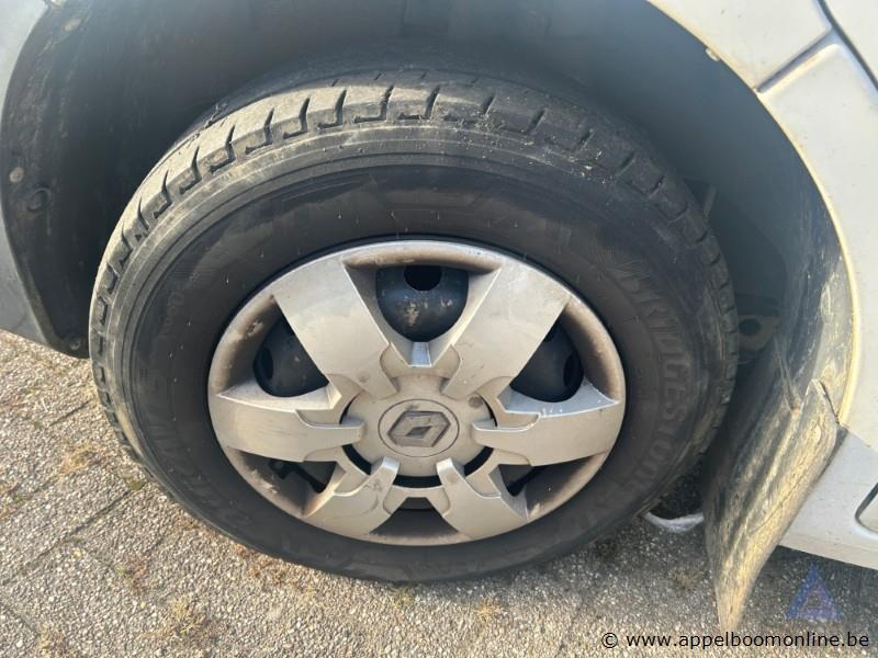 Lichte vrachtwagen RENAULT Master, VF1MA000567950576, 1e insch 15/10/2021, 32688km, 2299cm³, 100kW, diesel, manueel, mtm 3500kg, tarra 2342kg, 2 sl… – foto 10 – kavel bij Appelboom