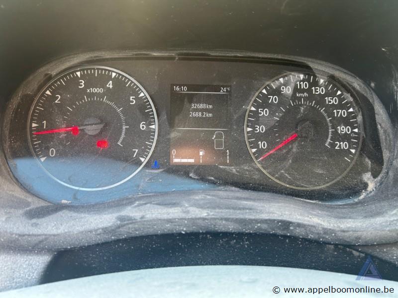 Lichte vrachtwagen RENAULT Master, VF1MA000567950576, 1e insch 15/10/2021, 32688km, 2299cm³, 100kW, diesel, manueel, mtm 3500kg, tarra 2342kg, 2 sl… – foto 13 – kavel bij Appelboom