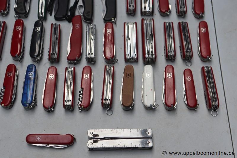 50 zakmessen VICTORINOX – foto 7 – kavel bij Appelboom