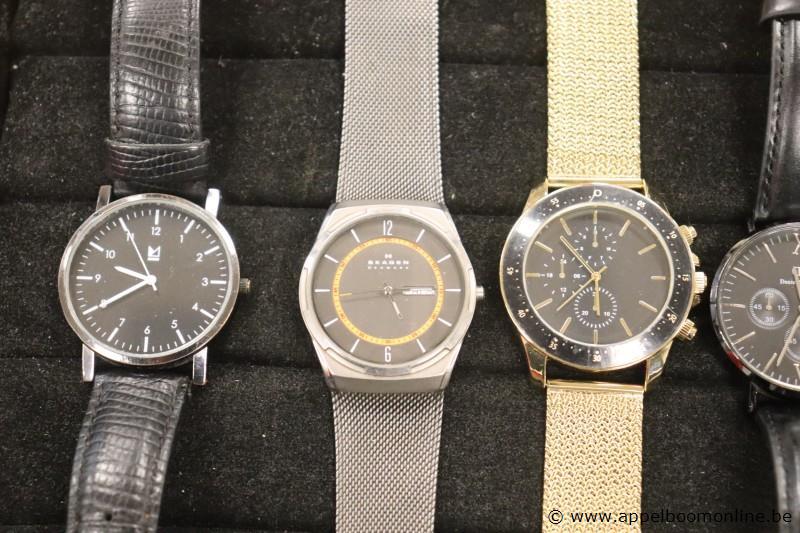 8 diverse horloges wo SKAKEN, WD, CASIO, ROSEFIELD enz – foto 3 – kavel bij Appelboom