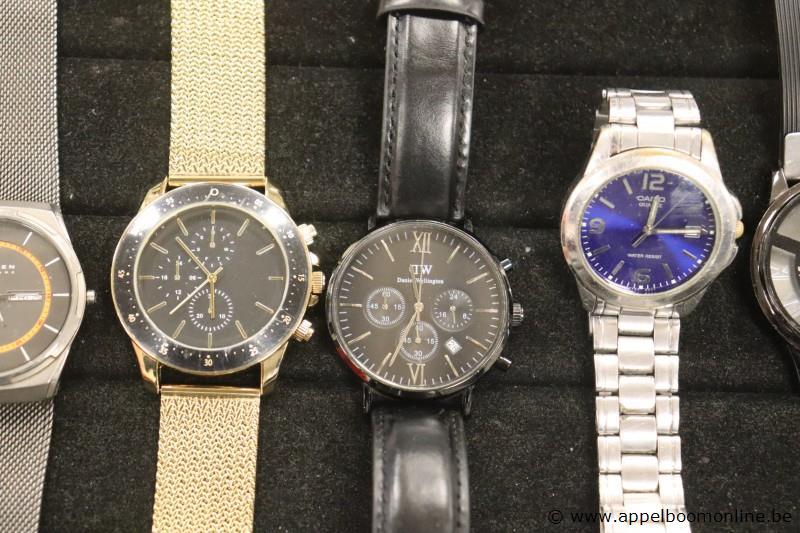 8 diverse horloges wo SKAKEN, WD, CASIO, ROSEFIELD enz – foto 4 – kavel bij Appelboom