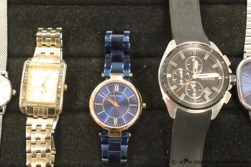 8 diverse horloges wo VICTORIA, CLUSE, ESPRIT, CASIO enz – foto 4 – kavel bij Appelboom