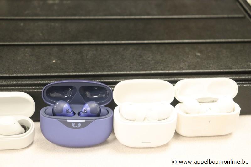 5 diverse earpods, zonder kabels, werking niet gekend – foto 4 – kavel bij Appelboom