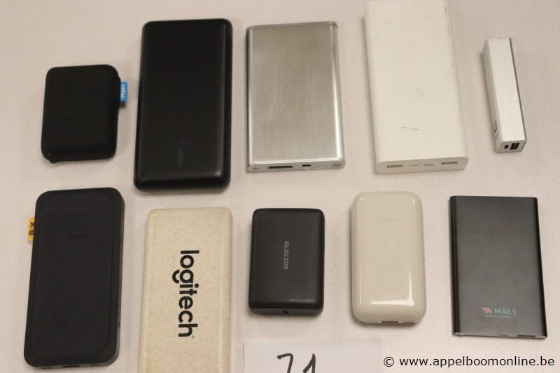 10 diverse powerbanks – foto 3 – kavel bij Appelboom