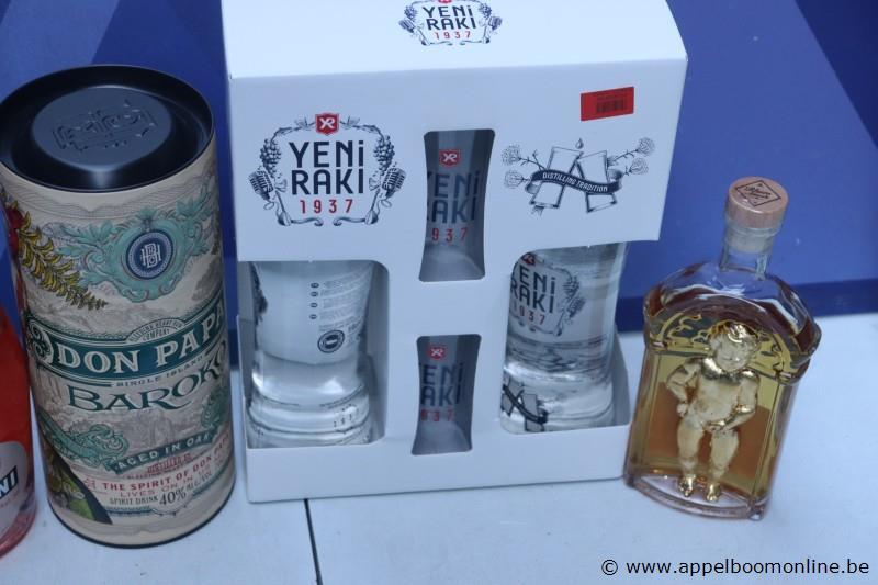 8 flessen sterke drank – foto 4 – kavel bij Appelboom