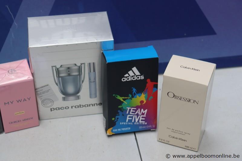 lot diver parfum – foto 4 – kavel bij Appelboom