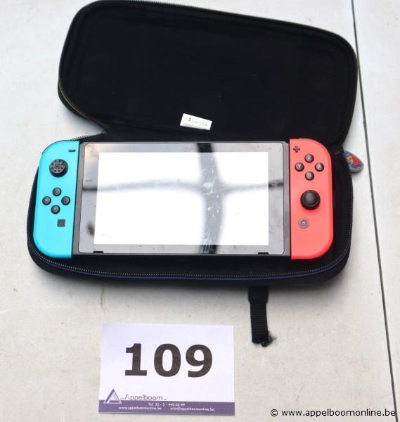 spelconsole NINRTENDO Switch, zonder kabels, werking niet gekend – foto 2 – kavel bij Appelboom