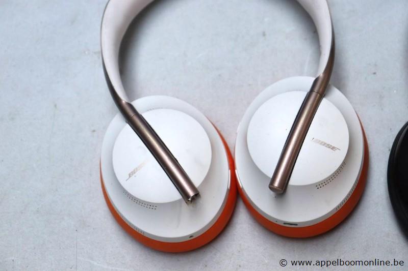 2 hoofdtelefoons BOSE – foto 3 – kavel bij Appelboom