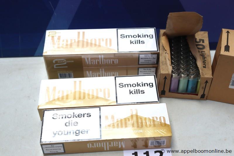 4 sloeven sigaretten MARLBORO vv 100 aanstekers – foto 3 – kavel bij Appelboom