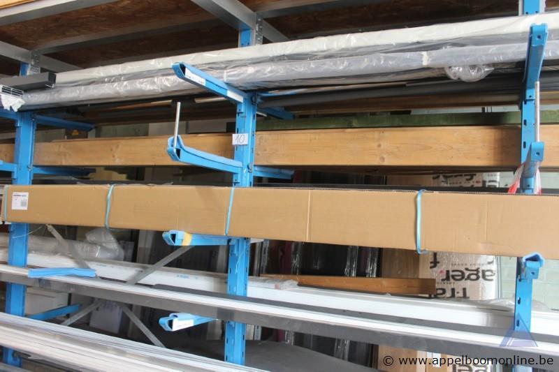 Dubbelzijdig metalen rek (zonder de inhoud) – foto 3 – kavel bij Appelboom