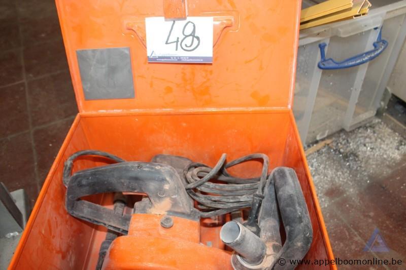 Diamantgleufmachine SPIT D 77 E, in metalen koffer. Werking niet gekend – foto 2 – kavel bij Appelboom