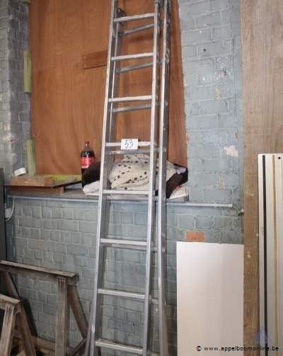 Aluminium uitschuifladder – foto 2 – kavel bij Appelboom